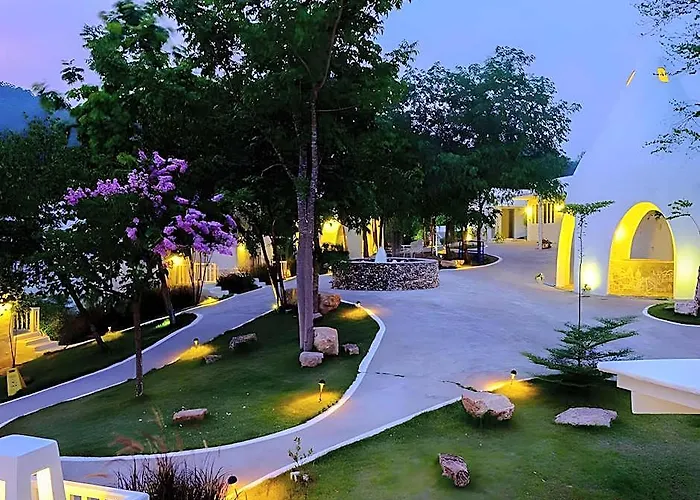 Aristo Chic & Farm รีสอร์ท