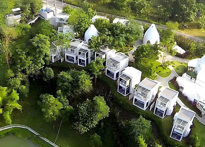 Aristo Chic & Farm รีสอร์ท 4*