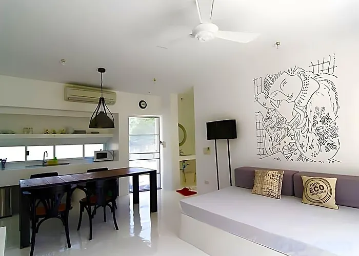 Aristo Chic & Farm 4* สวนผึ้ง