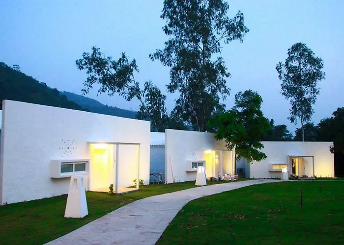 รีสอร์ท Aristo Chic & Farm 4*